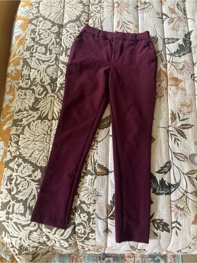Nine West Women's Slim Pants in Burgundy